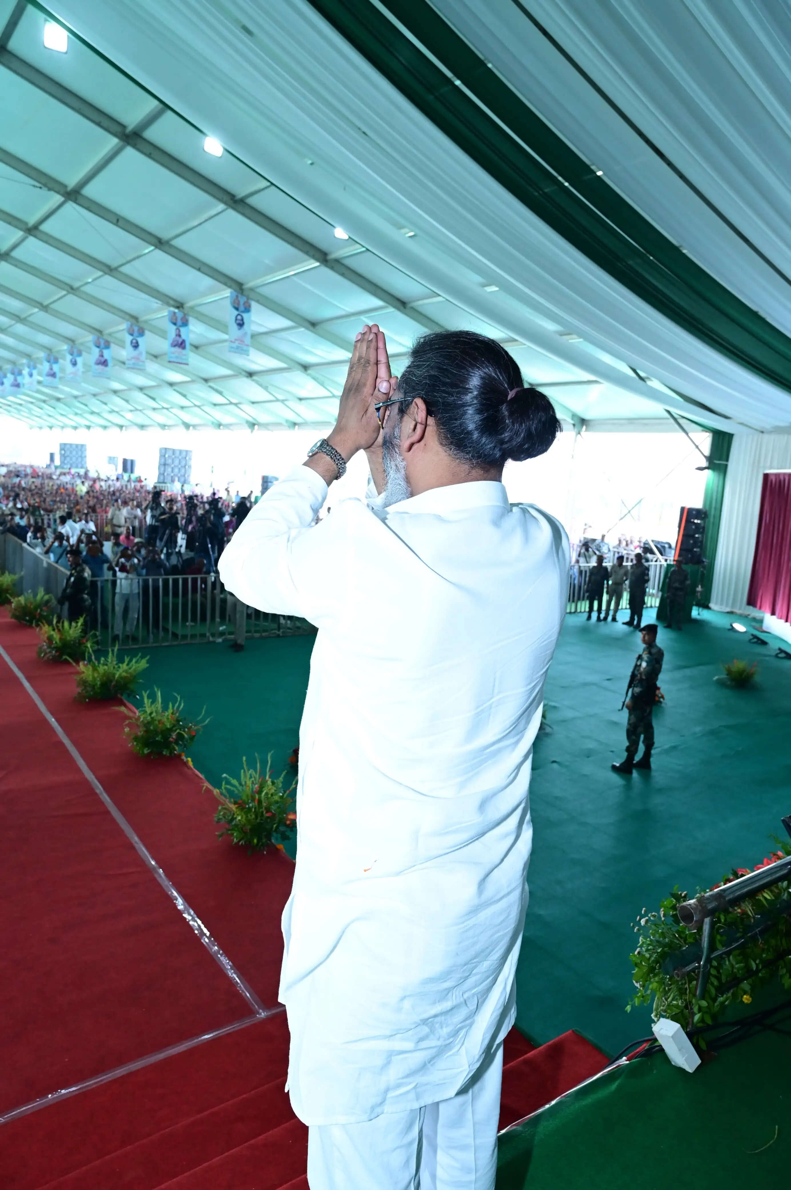 राज्य के गरीब, मजदूर, किसान और पिछड़ों को सशक्त बनाने के लिए सरकार प्रतिबद्ध : मुख्यमंत्री