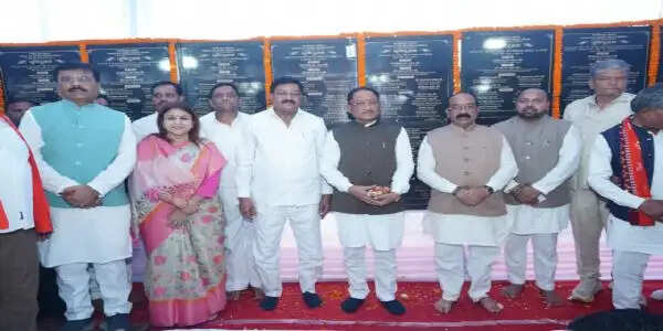 बेमेतरा : मुख्यमंत्री साय ने बेमेतरा जिले को दी 183 करोड़ के विकास कार्यों की सौगात