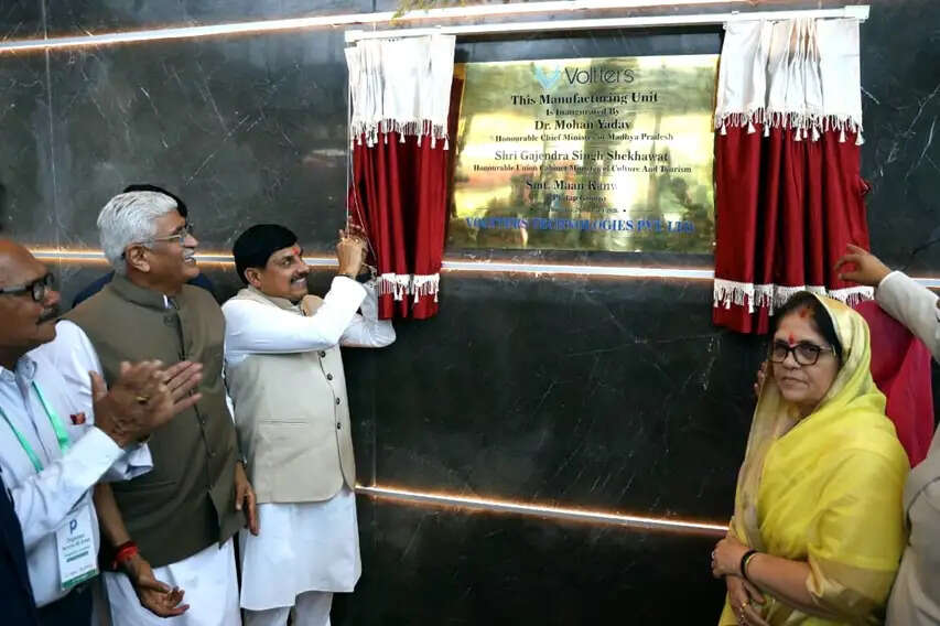 भारत की बदलती औद्योगिक तस्वीर का प्रतीक हैं पीथमपुर में दो नई औद्योगिक इकाइयां : गजेंद्र सिंह शेखावत