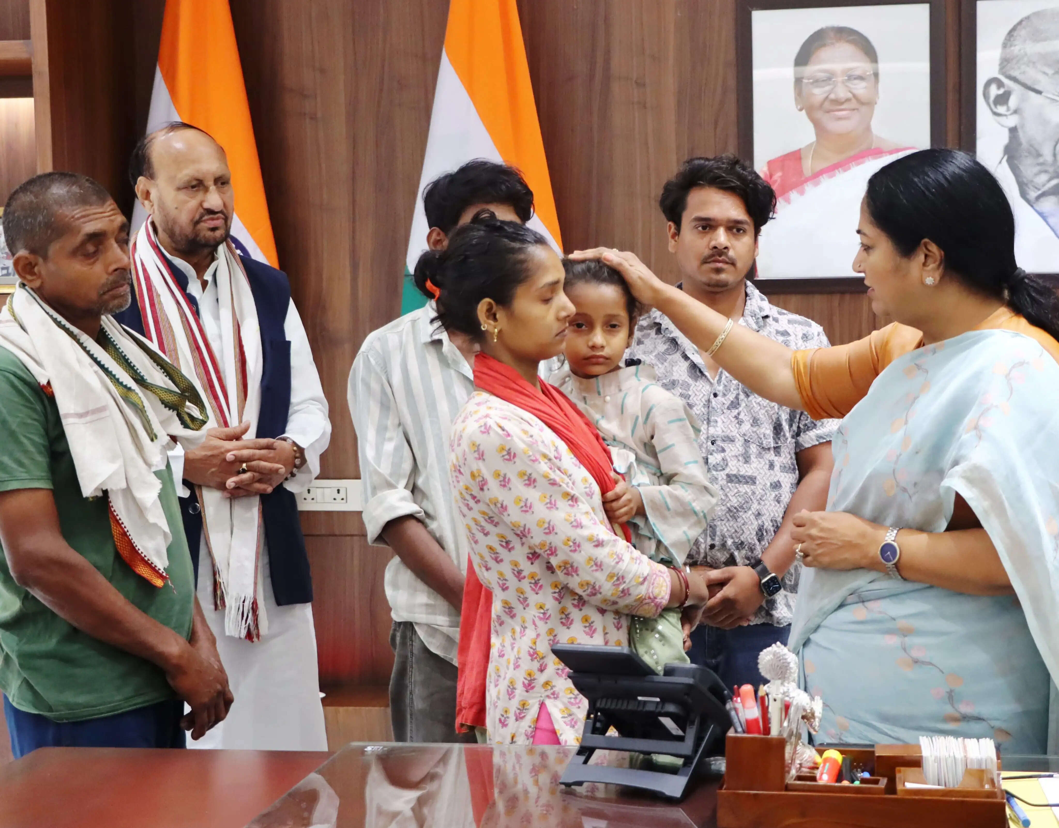 मुख्यमंत्री ने पांडव कुमार के परिवार को हर संभव मदद का दिया भरोसा