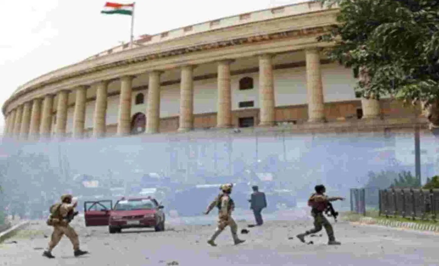 इतिहास के पन्नों में 13 दिसंबरः भारत की संसद पर हमले के 22 साल