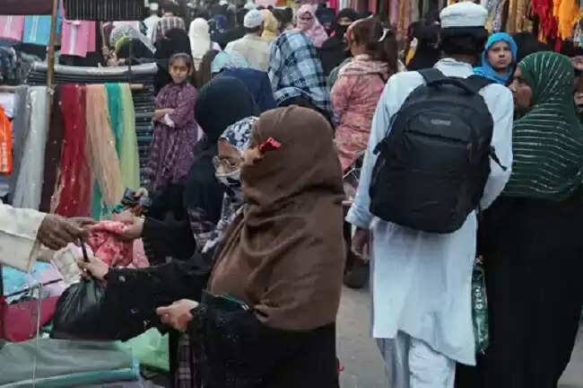 मप्र में नौ बच्चे समेत 14 पाकिस्तानी नागरिक शॉर्ट टर्म वीजा पर आए