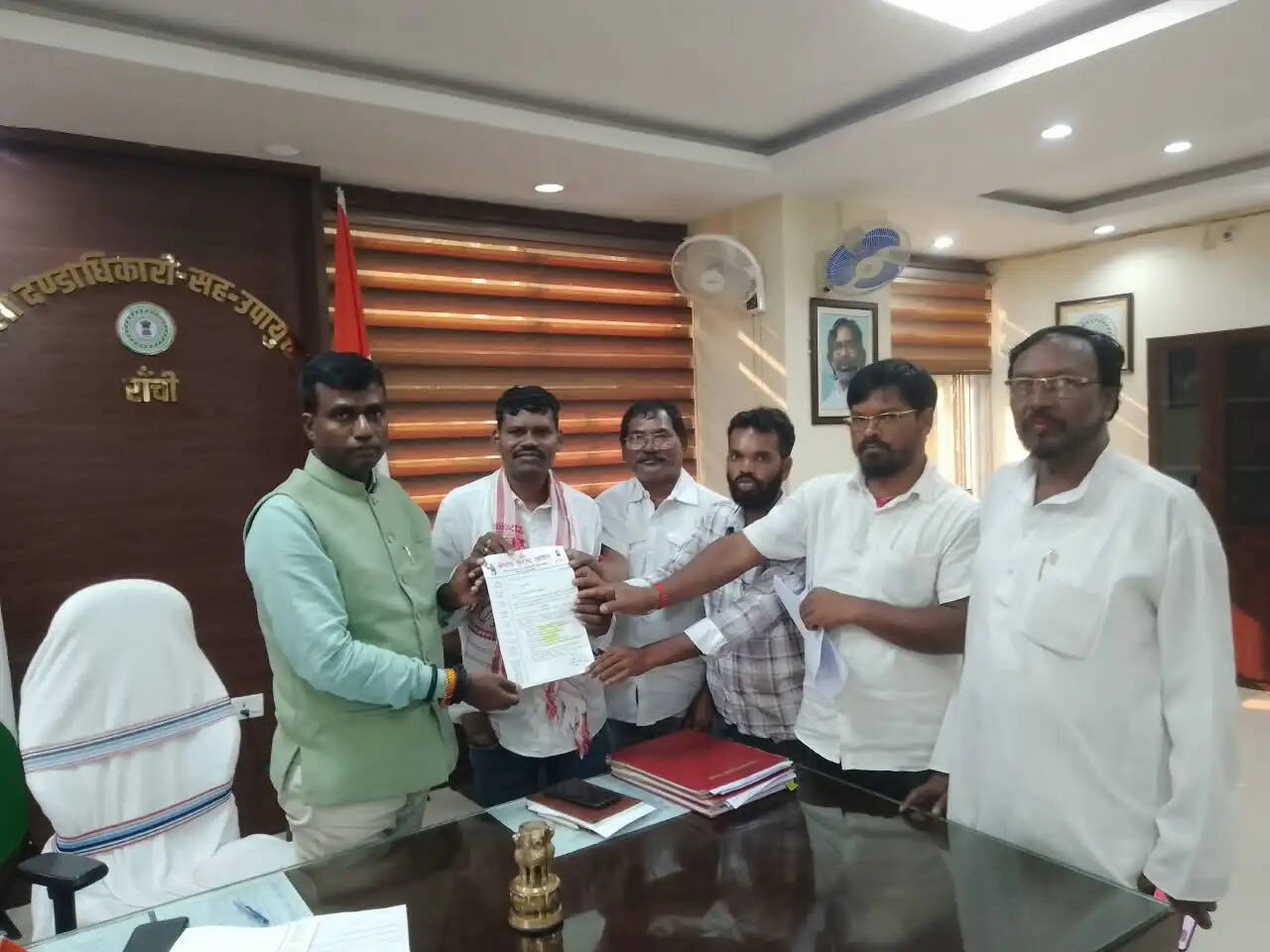 केंद्रीय सरना समिति ने उपायुक्त से करम पर्व के आयोजन को लेकर मांगी मदद