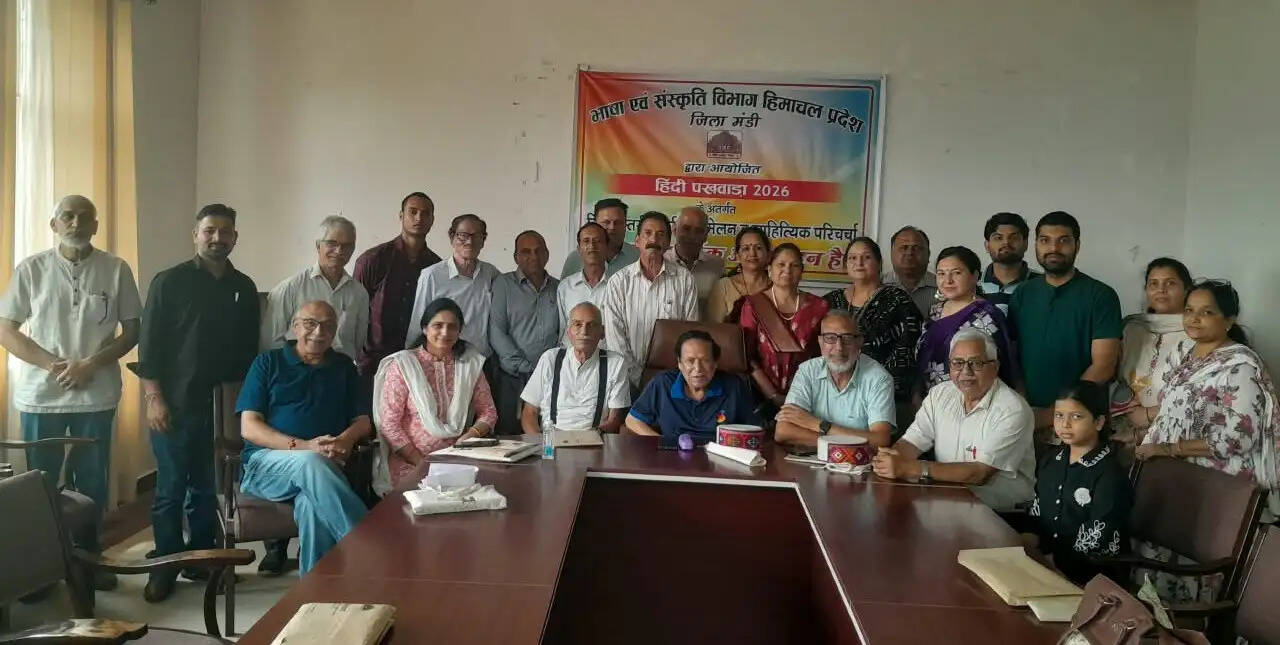 भाषा के रोजगार के साथ जुड़ने से होता है जनसमुदाय का जुड़ाव: डा. विजय विशाल