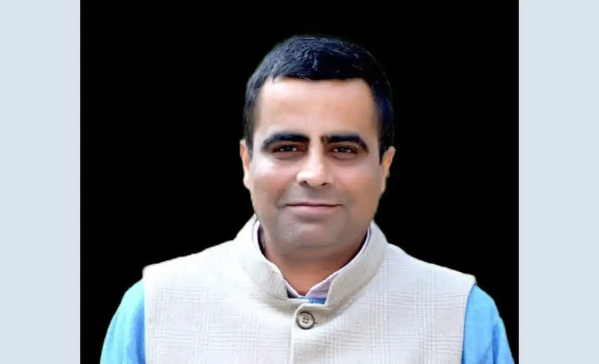 राहुल-प्रियंका को हिरासत में लेना लोकतंत्र की आवाज दबाने की कोशिश : पुनीत मल्ली