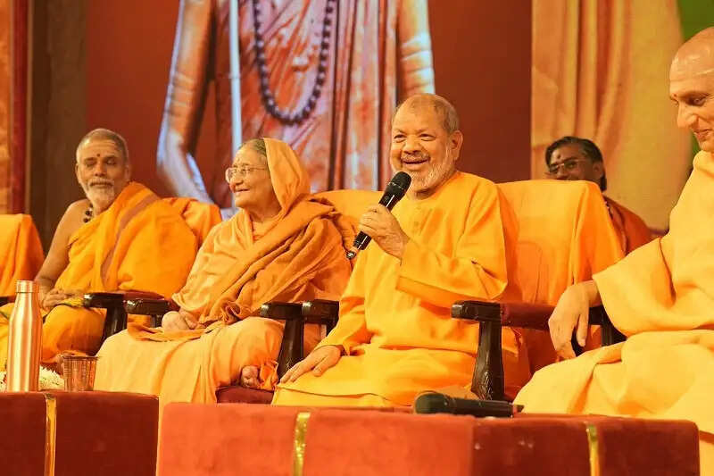 आदि शंकराचार्य के विचारों को वैश्विक स्तर तक पहुंचाए : शंकराचार्य विधुशेखर भारती