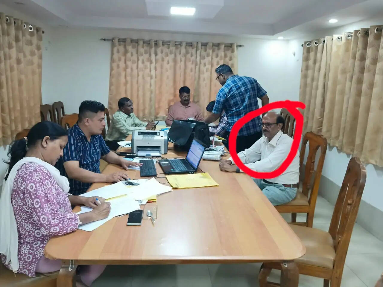 (अपडेट) सिवनीः एडीएम कार्यालय का रीडर 20 हजार रुपये रिश्वत लेते रंगे हाथों गिरफ्तार