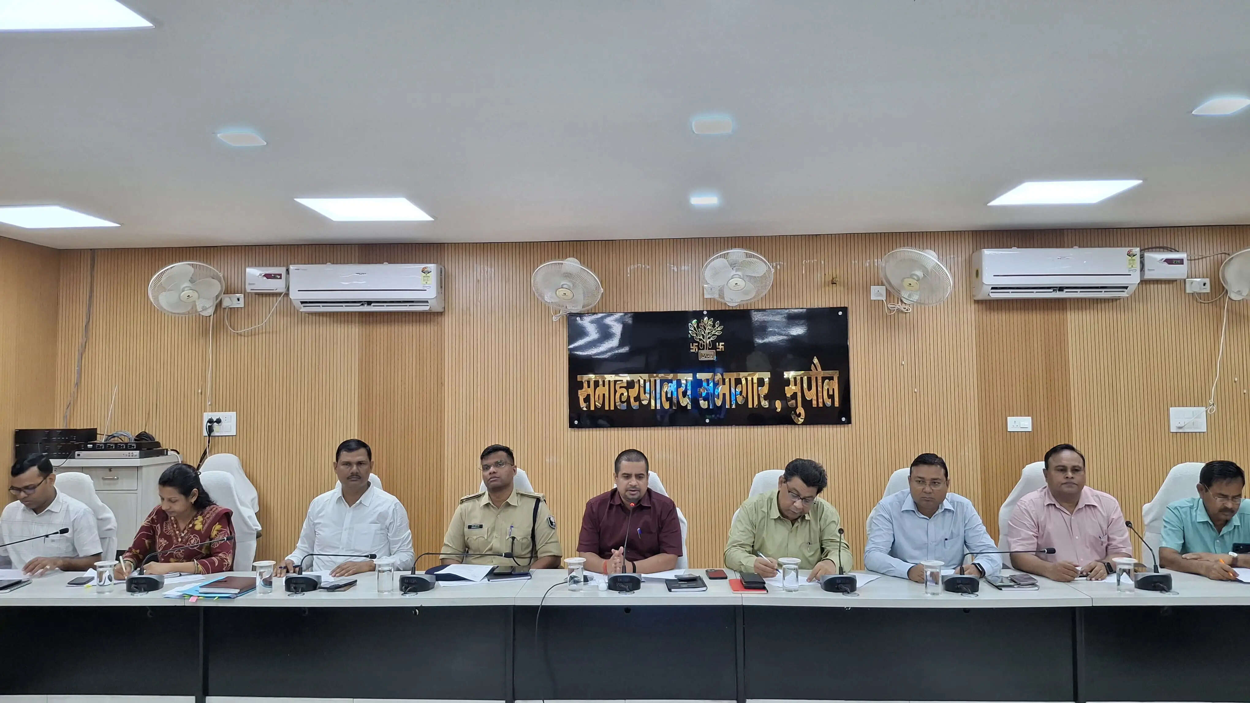 12 अगस्त को निकलेगी तिरंगा यात्रा, हर घर तिरंगा अभियान की तैयारी तेज