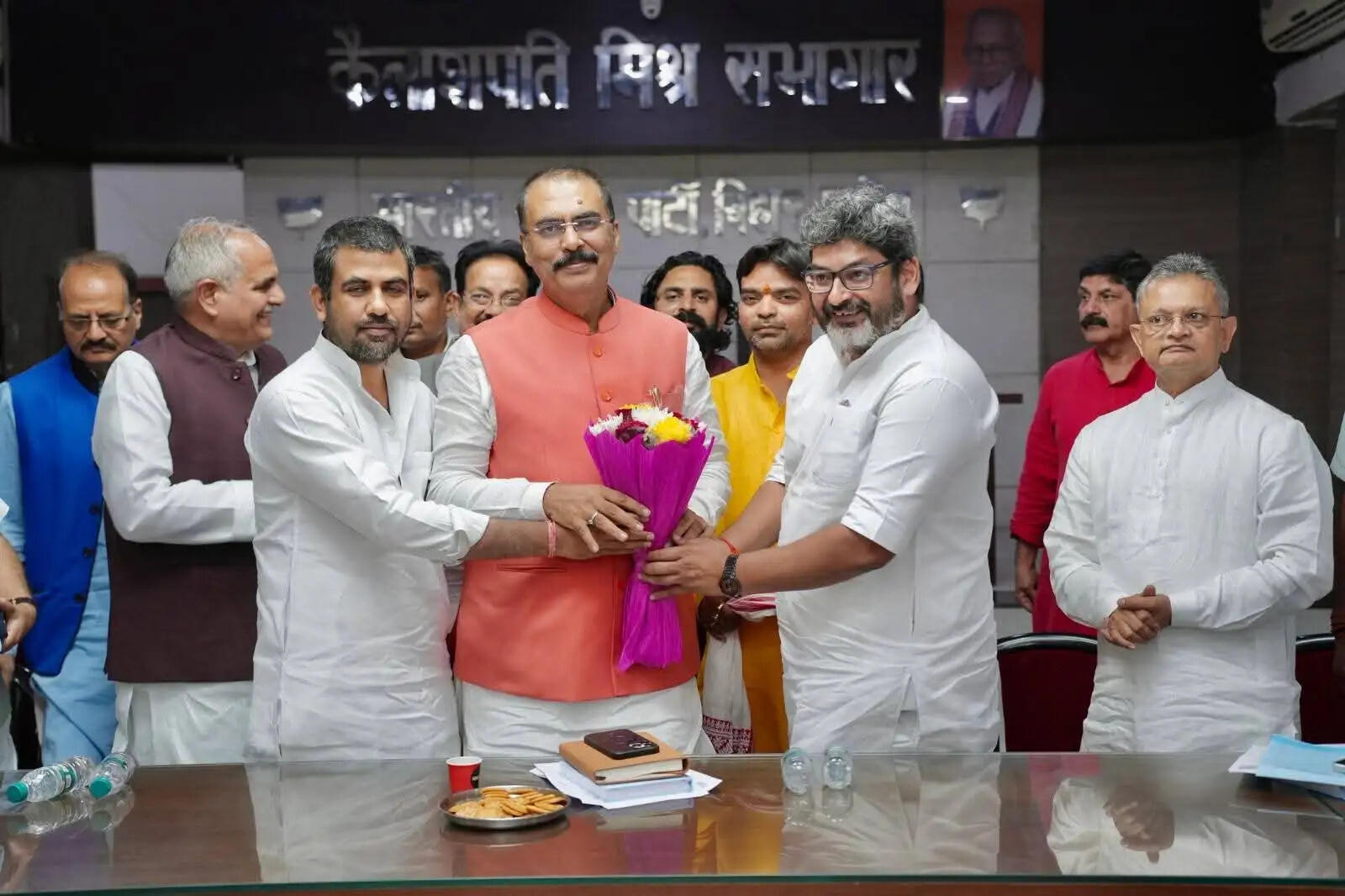 बिहार भाजपा प्रदेश अध्यक्ष संजय सरावगी ने की प्रवक्ताओं, पदाधिकारियों के साथ बैठक