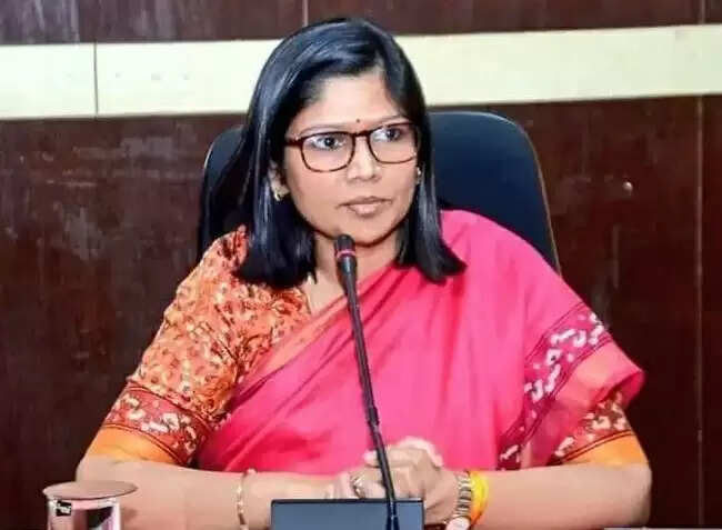 ग्वालियरः गोकुलपुर प्राथमिक विद्यालय में दूषित मध्यान्ह भोजन की शिकायत मिलने पर जांच के आदेश