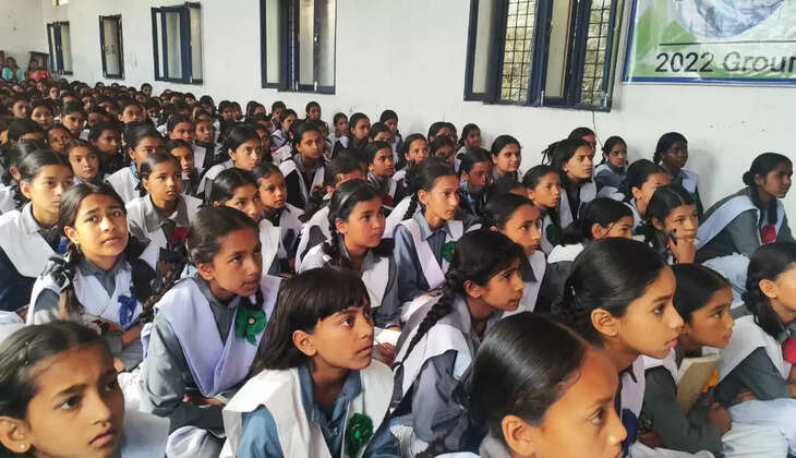 जोशीमठ में तीन दिवसीय बाल फिल्म मेला शुरू