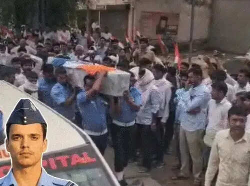 सैन्य सम्मान के साथ हुआ अग्निवीर का अंतिम संस्कार