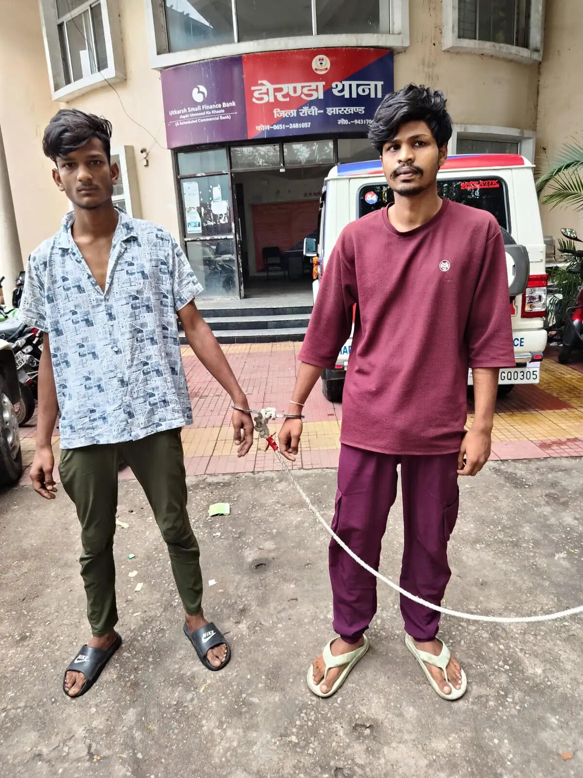 ऑटो से लूटकांड का खुलासा, दो आरोपित गिरफ्तार