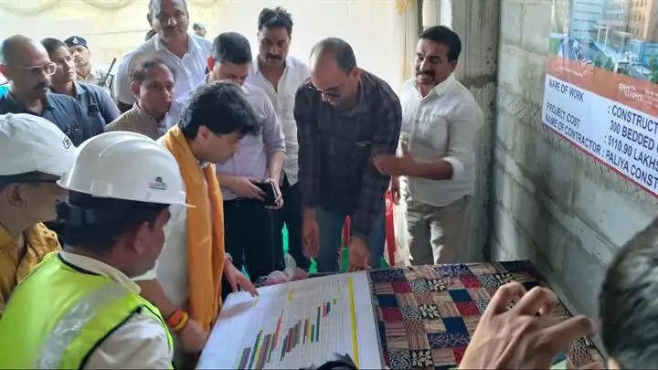 गांवों में भी ऐसी क्षमता, जहां से देश के लिए लाखों योग्य नागरिक किए जा सकते हैं तैयार : ज्योतिरादित्य सिंधिया