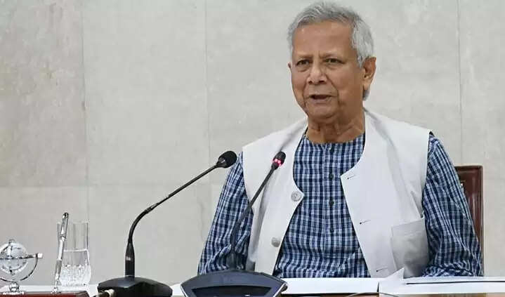 बांग्लादेश में राजनीतिक हलचल तेज, असमंजस के बीच यूनुस ने वार्ता के लिए बीएनपी और जमात को आमंत्रित किया