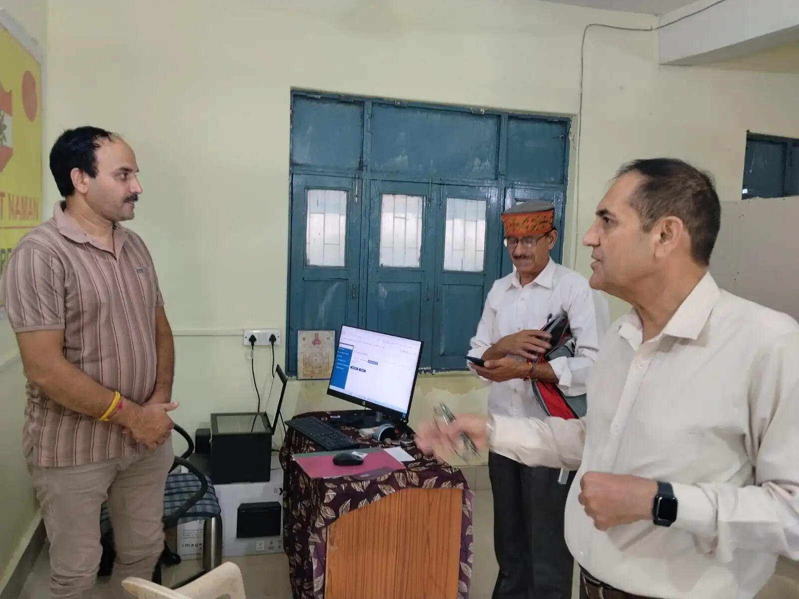 ईसीएचएस पॉलीक्लीनिक में भूतपूर्व सैनिकों और उनके आश्रितों को मिल रही सुविधाएं : कर्नल चंद्रशेखर
