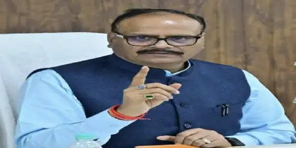 उपमुख्यमंत्री ब्रजेश पाठक ने ट्रॉमा सेंटर में मरीज की मौत के मामले का&nbsp;लिया संज्ञान, जांच के दिए आदेश