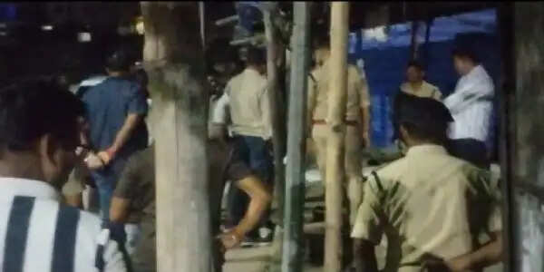 अंबिकापुर : सद्भावना चौक हत्याकांड, आरोपित को लेकर घटनास्थल पहुंची पुलिस, आधी रात क्राइम सीन रीक्रिएशन