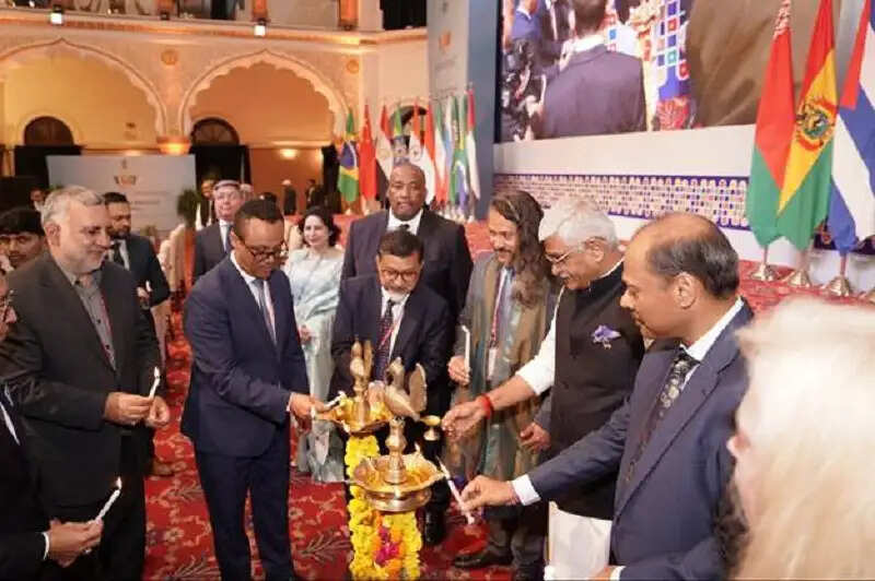 ब्रिक्स संस्कृति मंत्रियों की बैठकः सांस्कृतिक संपदा को वापस लाने पर मंथन, भोपाल घोषणापत्र जारी