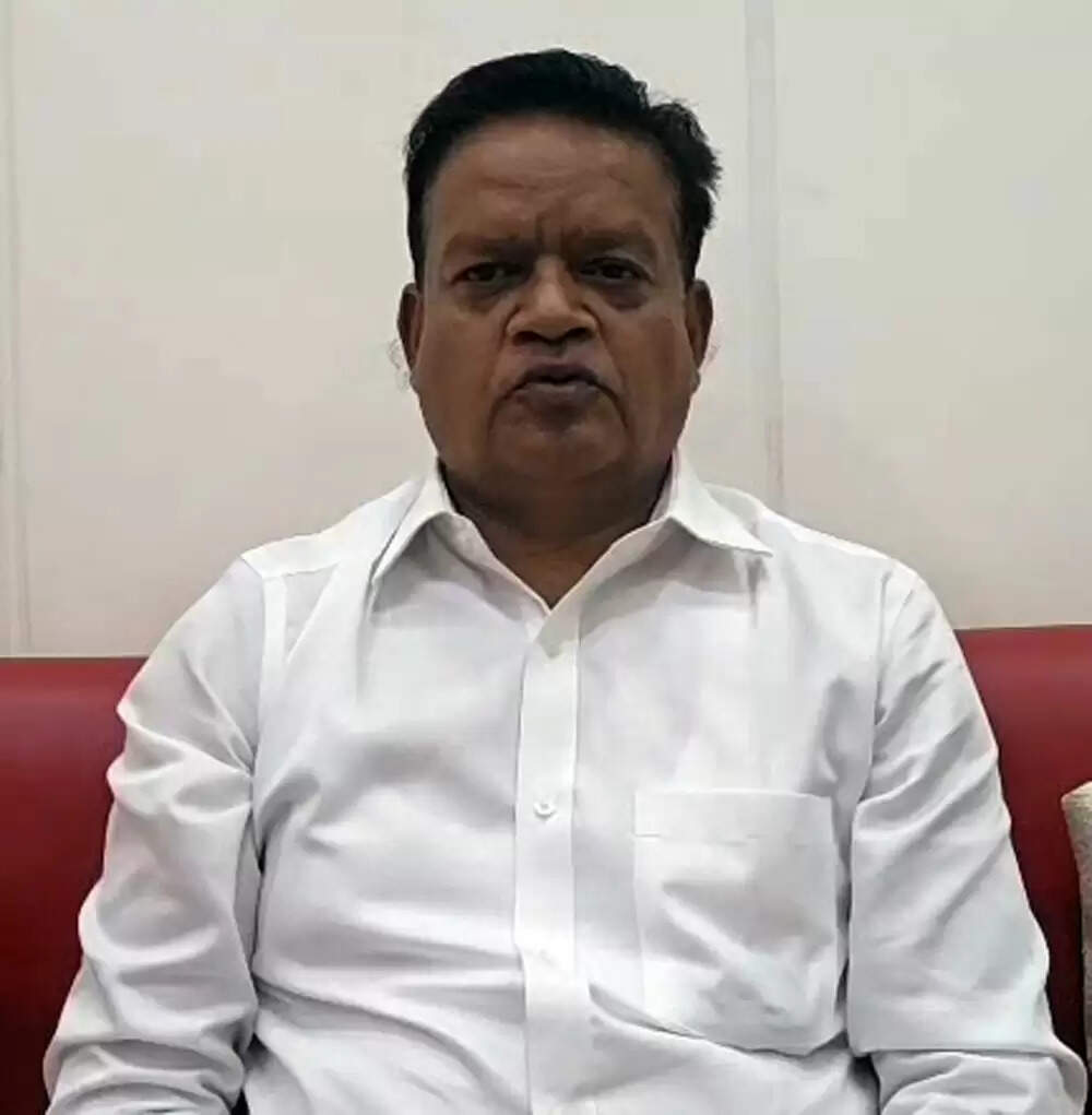 रायपुर&nbsp;: जो जितना बड़ा घोटाला व भ्रष्टाचार करेगा, वह कांग्रेस में उतना ही आगे बढ़ेगा : देवलाल ठाकुर