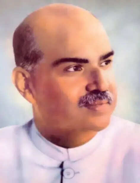 डॉ. श्यामा प्रसाद मुखर्जी के आदर्श विकसित भारत की राह को कर रहे आलोकित : प्रधानमंत्री मोदी