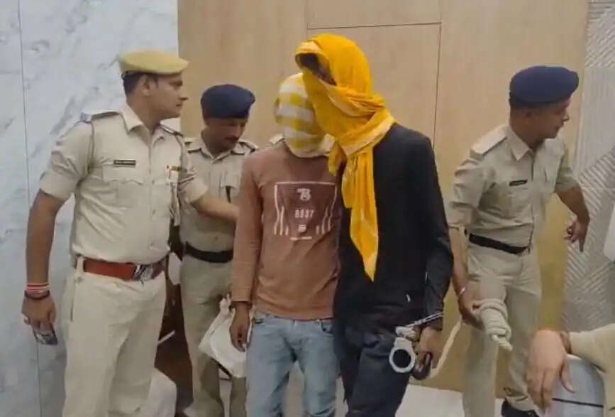 6.120 किलो गांजा के साथ दो तस्कर गिरफ्तार