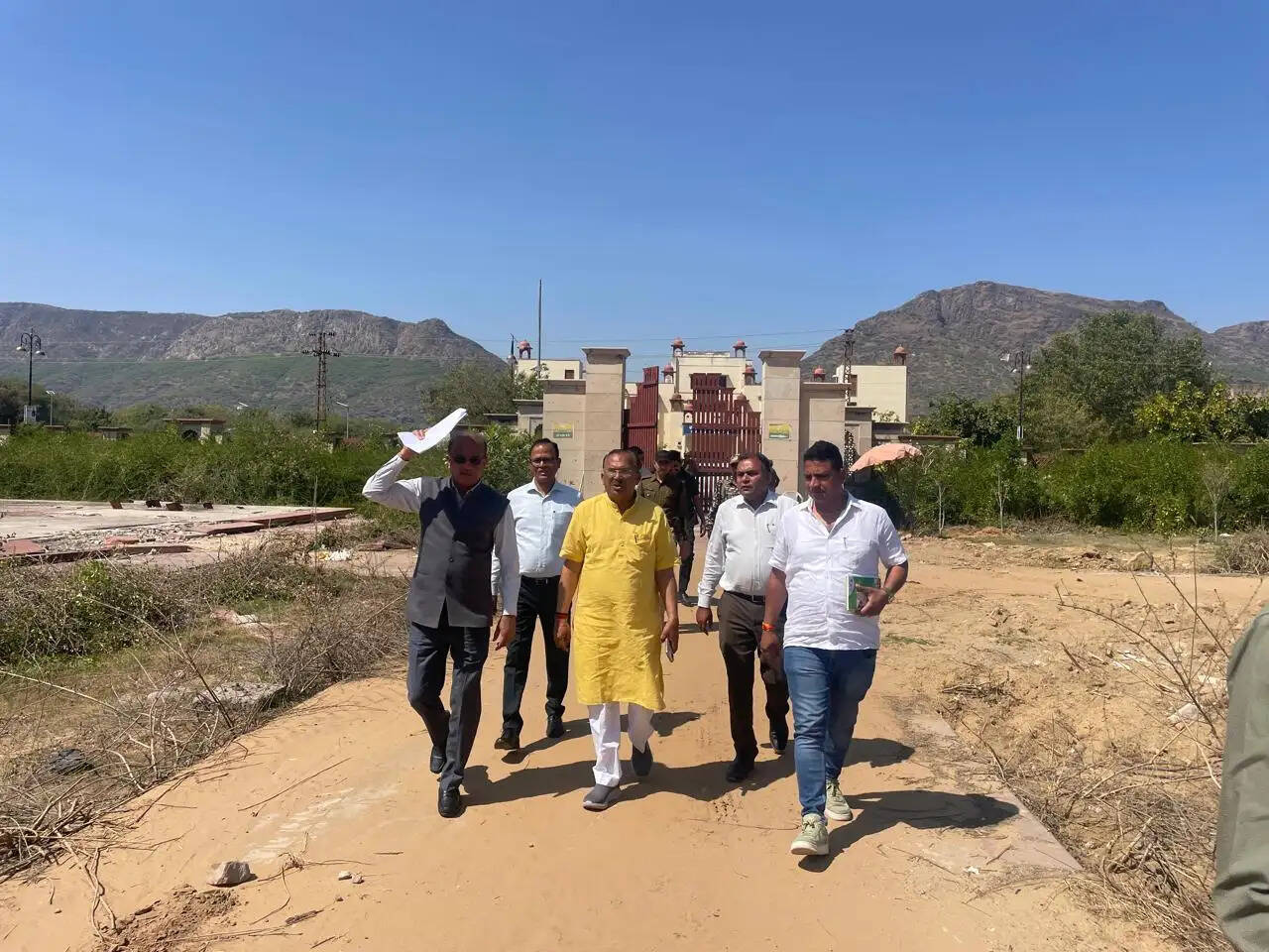 विधानसभा अध्यक्ष ने की आनासागर झील व अन्य विकास कार्यों की समीक्षा