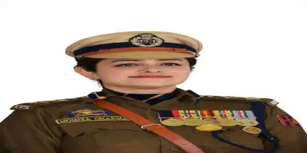 एसएसपी कठुआ मोहिता शर्मा ने रक्षाबंधन पर जिलेवासियों को दी शुभकामनाएं