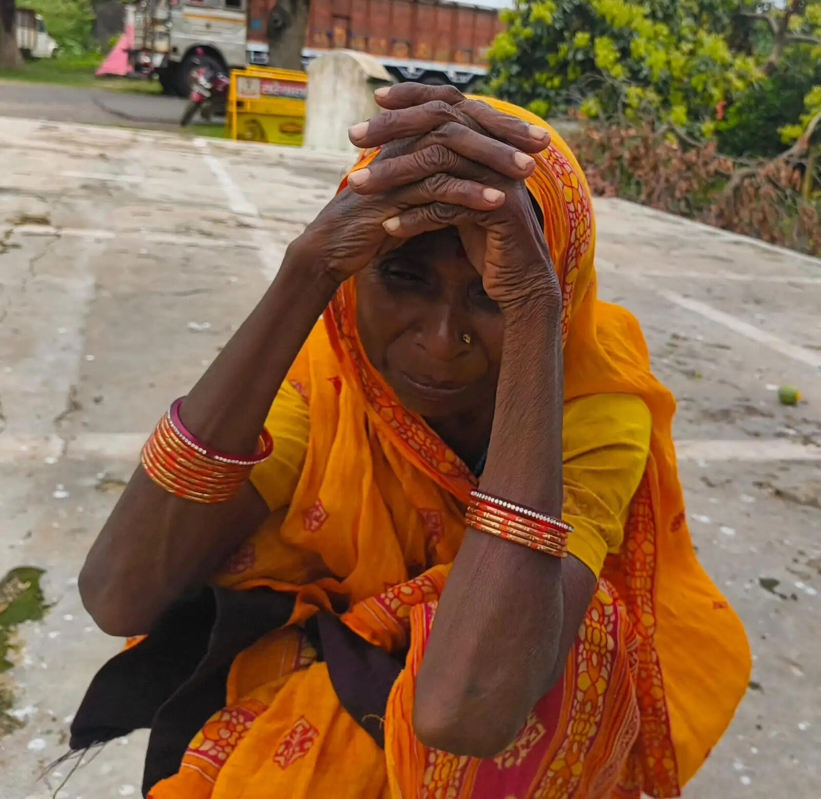 दुमका में पिता ने की बेटी की हत्या, बचाने आए बुजुर्ग की भी गई जान,आरोपित गिरफ्तार