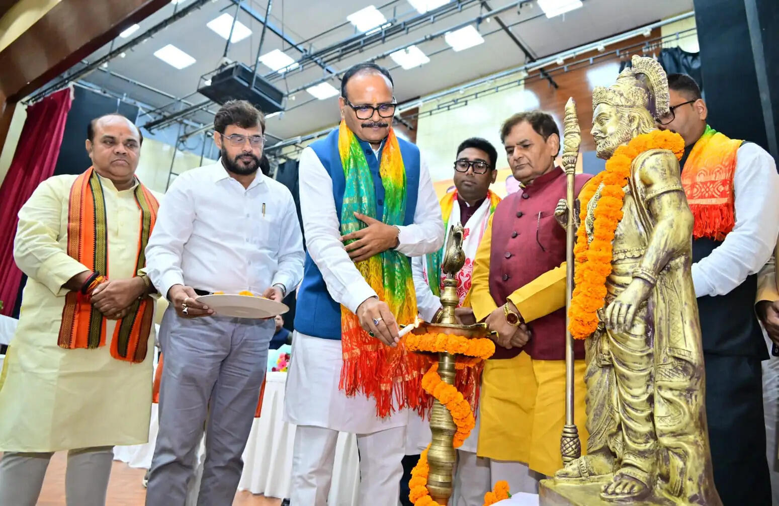 बांसकार समाज के हुनर को मिलेगा व्यापक बाजार, सरकार करेगी हरसंभव सहयोग: ब्रजेश पाठक