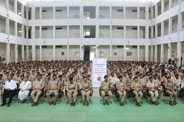 भोपाल: पीटीएस भौंरी में 572 नव आरक्षकों के प्रशिक्षण सत्र का शुभारंभ
