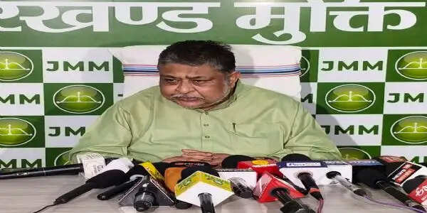 राज्यसभा चुनाव को लेकर झामुमो ने निर्वाचन आयोग को लिखा पत्र, निष्पक्ष-भयमुक्त मतदान की मांग