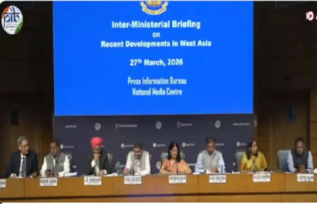 रसोई गैस उत्पादन में 40 फीसदी वृद्धि, कमर्शियल एलपीजी की आपूर्ति 70 फीसदी तक बहालः केंद्र