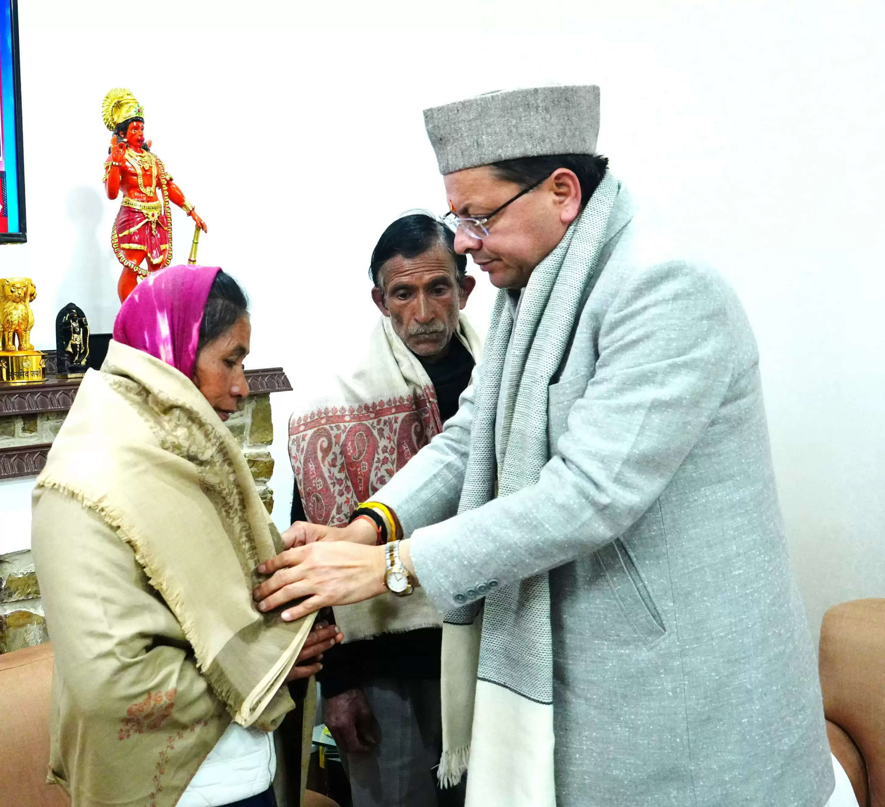 अंकिता भंडारी प्रकरण : मुख्यमंत्री धामी से मिले परिजन, न्याय का भरोसा