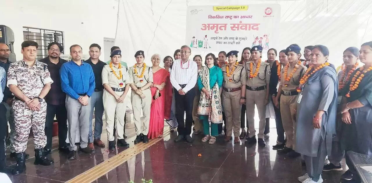 उत्तर भारत की पहली महिला रेलवे स्टेशन टीम ने लखनऊ शहर में सशक्तिकरण की राह तैयार की