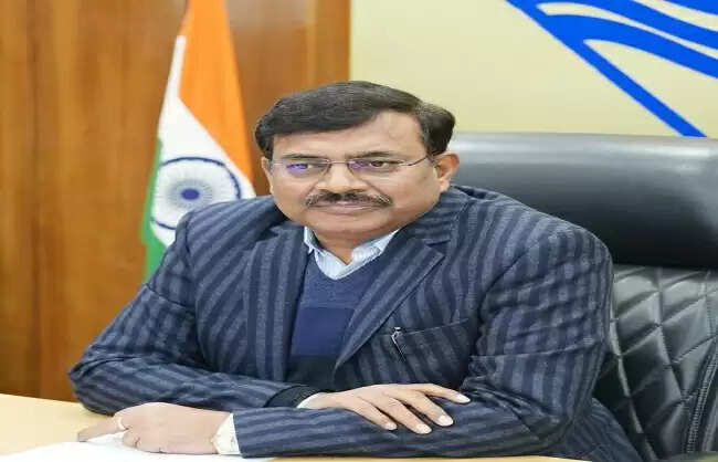 आवारा पशुओं से निपटने के लिए प्रभावी कदम उठाने के निर्देश