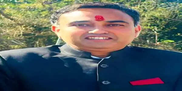 सुक्खू सरकार की तानाशाही ने वकीलों को बना दिया अपराधी : विश्व चक्षु