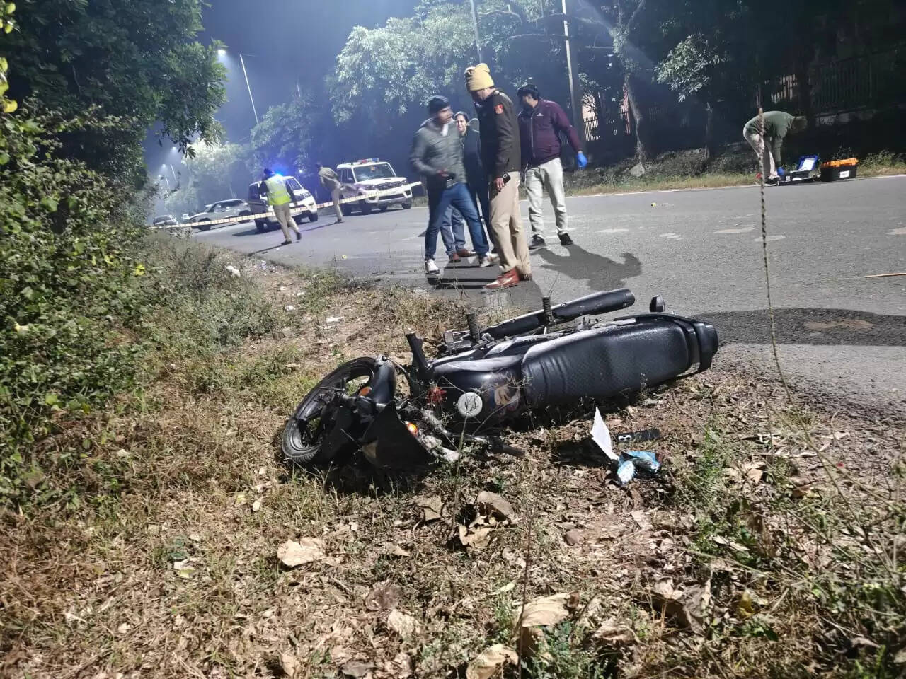 मुठभेड़ में दो बदमाश गिरफ्तार