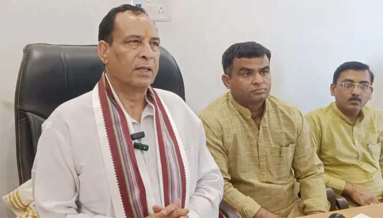 सोनीपत: कांग्रेस को धरना देने का हक,भ्रष्टाचार करने का नहीं: मोहन लाल बडौली