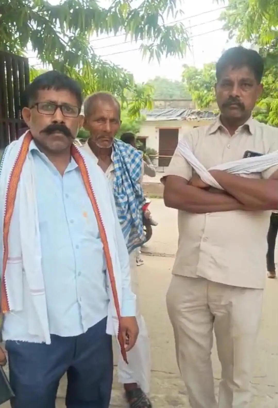 सड़क हादसे में घायल किसान की इलाज के दौरान मौत, नातिन की हालत गंभीर