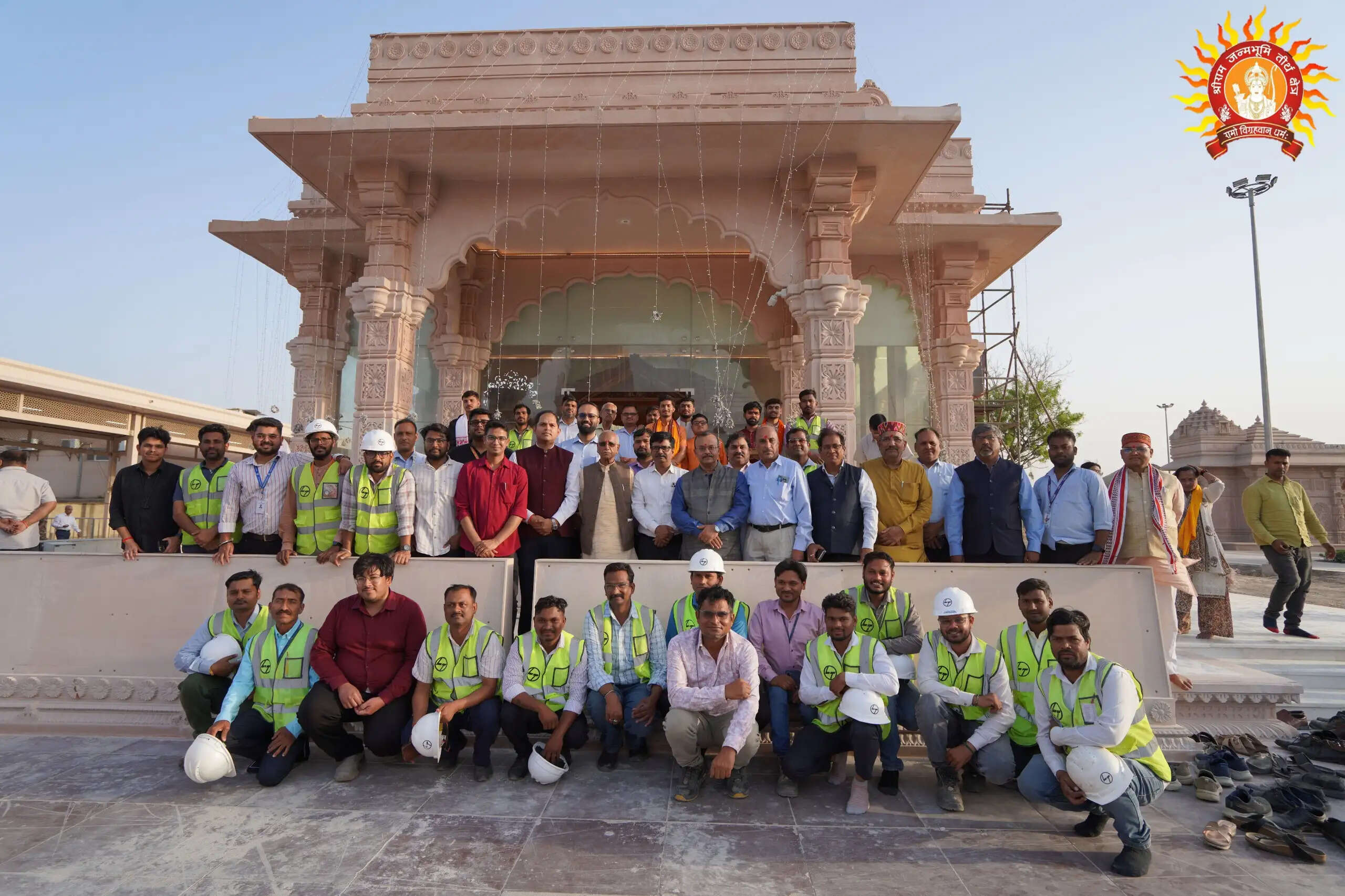 श्री रामजन्मभूमि में&nbsp;विग्रह के पूर्व स्थान पर ज्योति स्थापित हुई