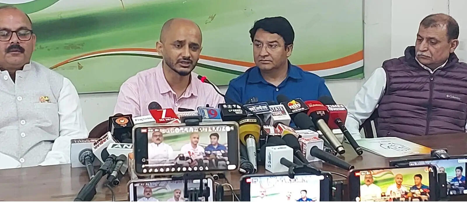 प्रदेश के 47 में से 31 नगर निकायों में पार्टी समर्थित उम्मीदवारों की जीत: कांग्रेस