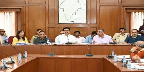 डूसू चुनाव 2026-27 से जुड़ी व्यवस्थाओं को लेकर डीयू कुलपति ने की बैठक
