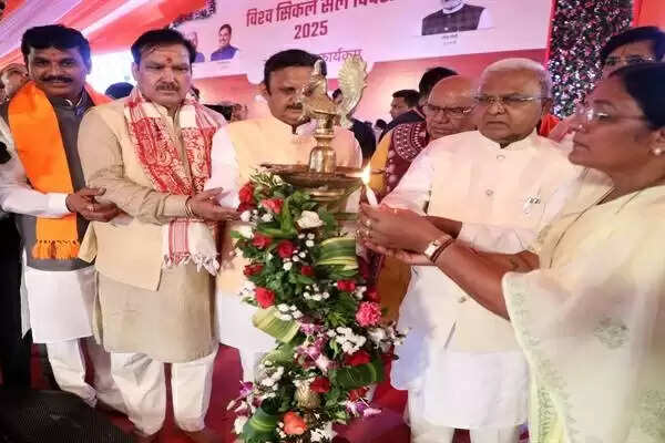 विवाह के लिये कुंडली के साथ वर-वधु का सिकल सेल जेनेटिक कार्ड भी मिलाएं : मुख्यमंत्री डॉ. यादव