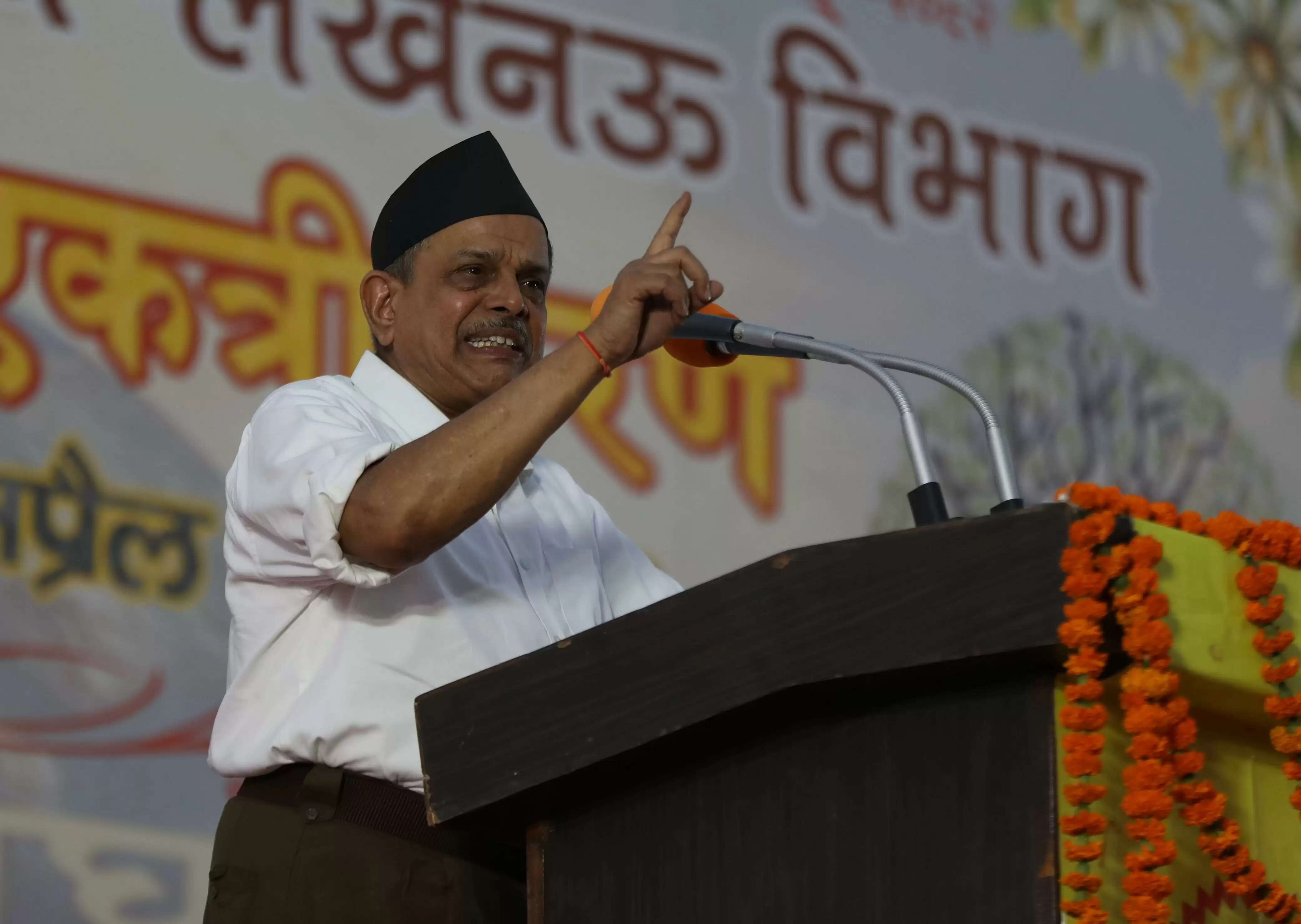 भारत को परम वैभव पर ले जाने के लिए शाखा पर साधना करते हैं स्वयंसेवक: दत्तात्रेय होसबाले