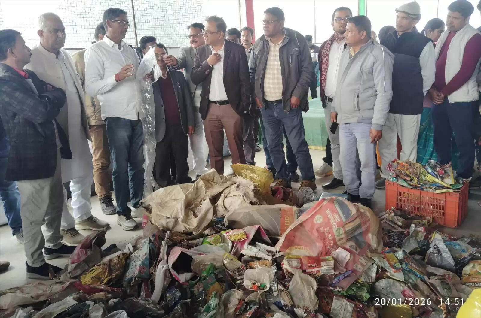 मॉडल गांव गौरा का एक्सपोजर विजिट, स्वच्छता से स्वावलम्बन का मिला संदेश