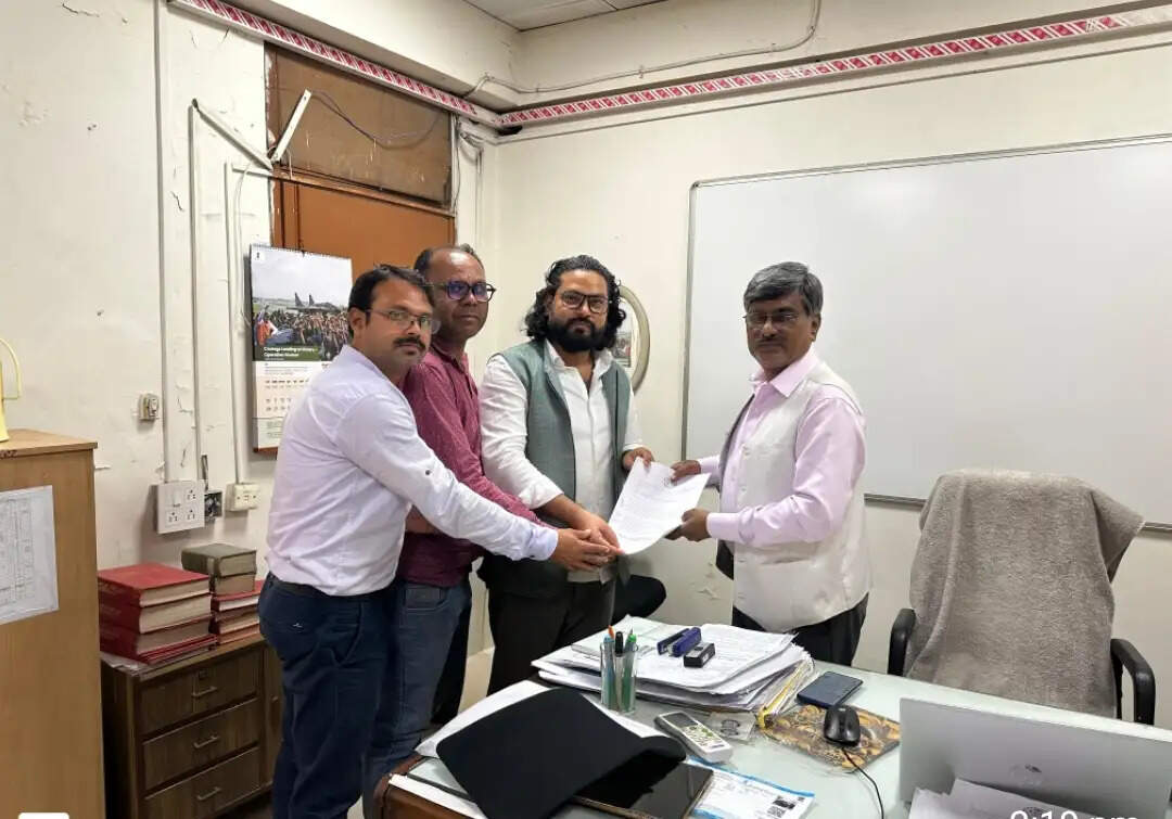 कुड़मालि भाषा को आठवीं अनुसूची में शामिल करने और जनगणना को लेकर गृह मंत्रालय में महत्वपूर्ण बैठक