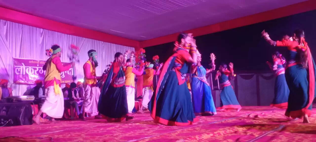 लोकरंग अर्जुन्दा के कलाकारों की मनमोहक प्रस्तुति ने मोहा मन