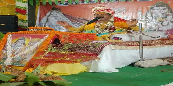 सत्संग से जीवन में आता है ज्ञान और भक्ति का प्रकाश : आचार्य राजकुमार