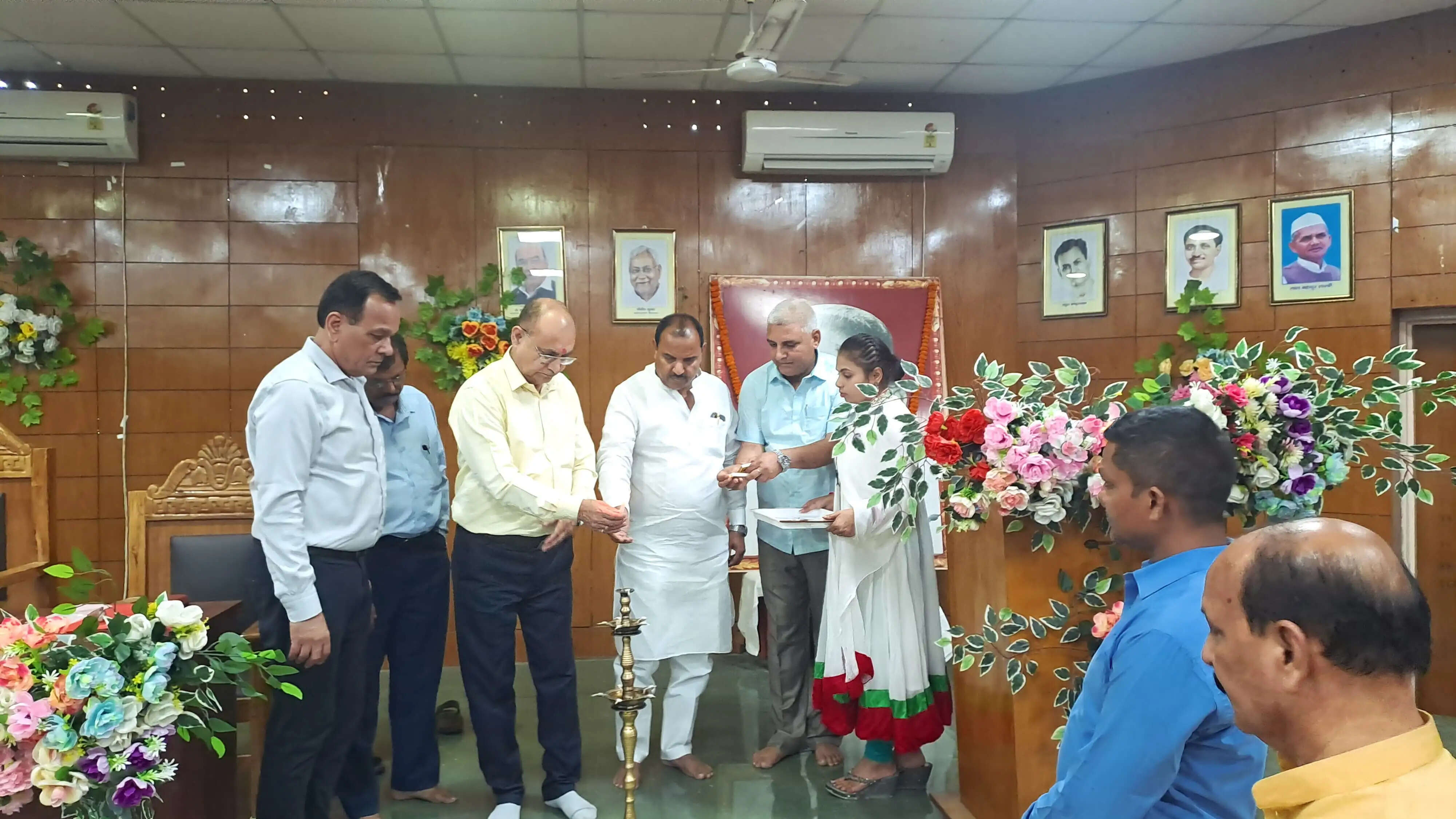 जेपीयू में 913 करोड़ रुपए का बजट हुआ पास
